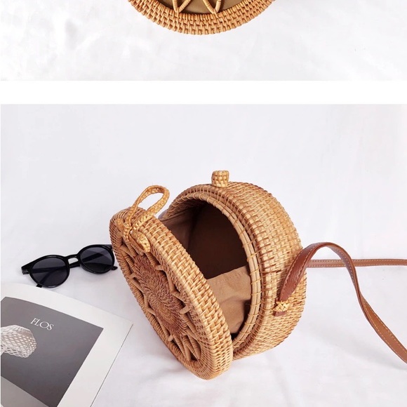 lot of 3 US Rattan Round Crossbody Straw Woven Purse Shoulder Bag EUC - Picture 3 of 4